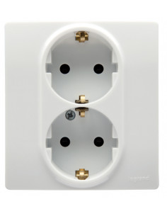 Розетка 2X2К+З БЕЛ ETIKA, арт. 672223 Legrand